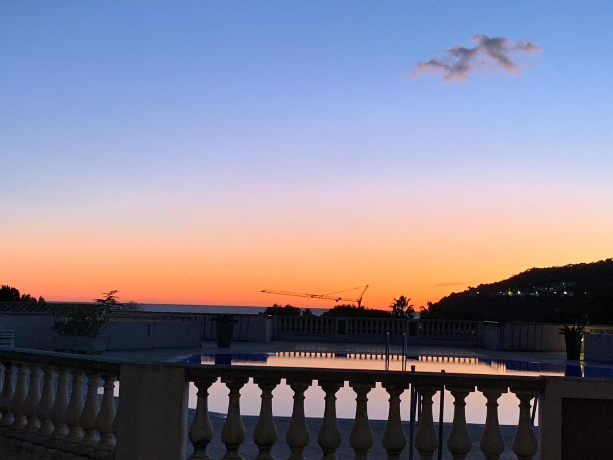 Appartement agréable en bord de mer Villefranche-sur-Mer Exterior foto